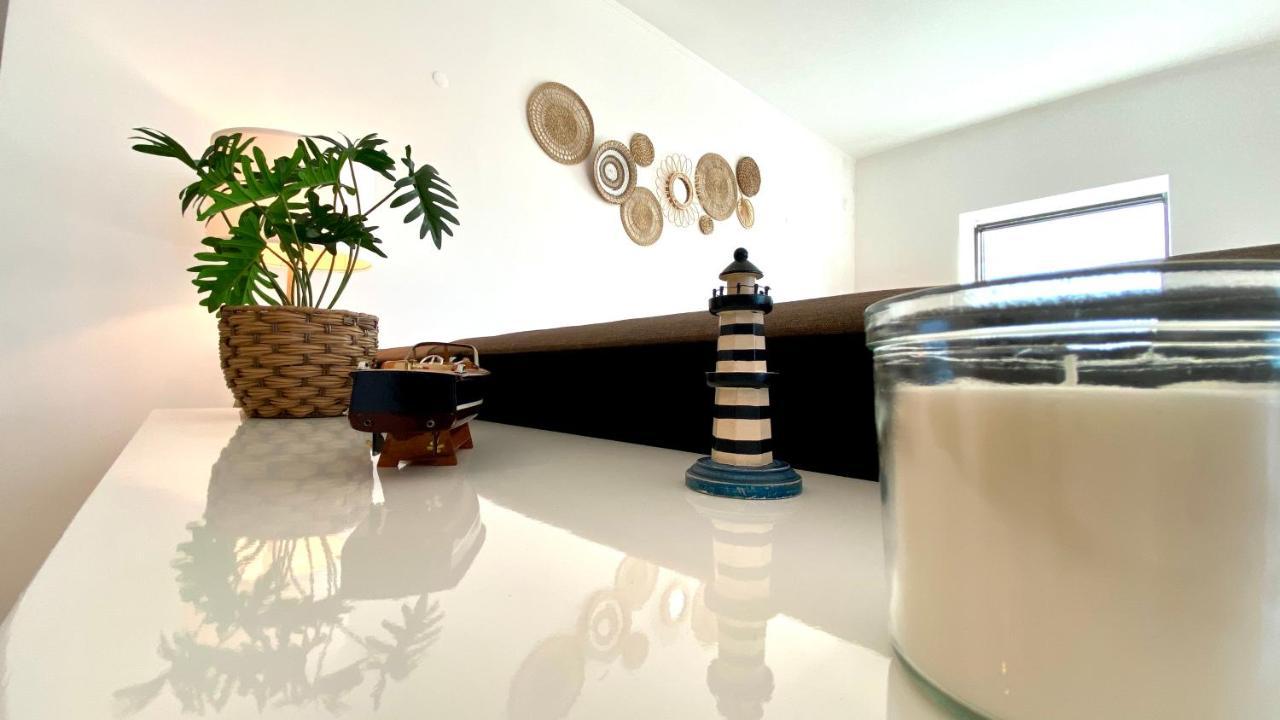 Pleno Beach-Side Apartment フラドウロ エクステリア 写真